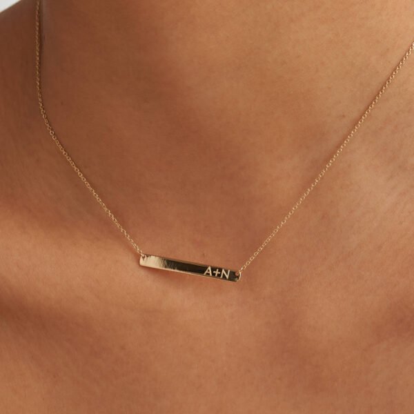 Engravable Bar Necklace | Foroworld |