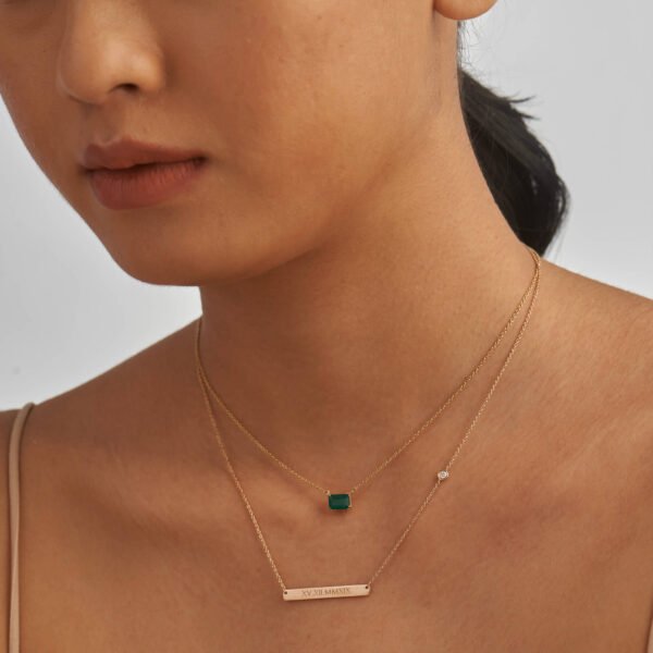 Engravable Bar Necklace with Diamond Accent | Foroworld |